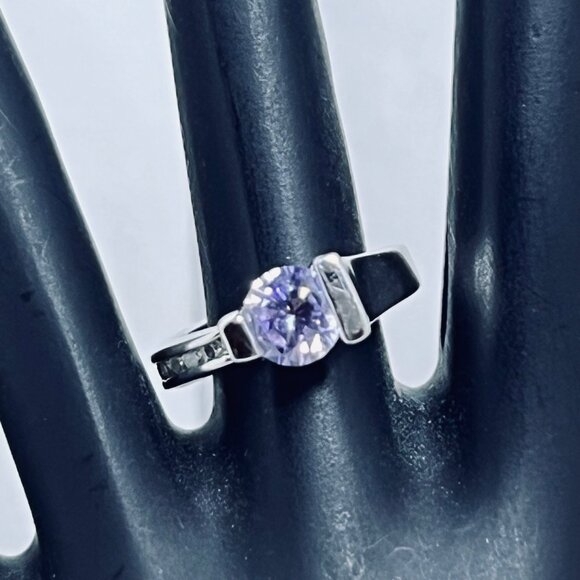 Unbranded Jewelry - Silver Tone, Light Purple And Clear Rhinestones Statement Ring Signed Thailand (